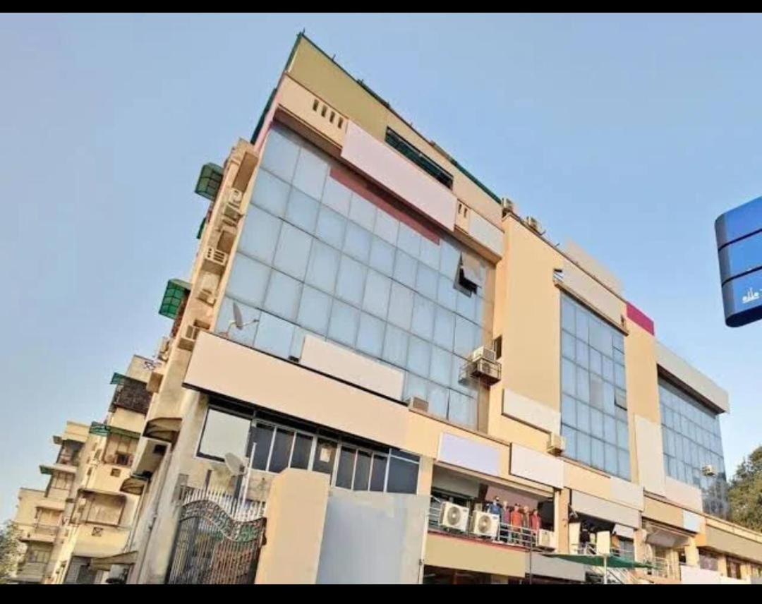 Hotel Anjali Palace Ahmedabad Exteriör bild