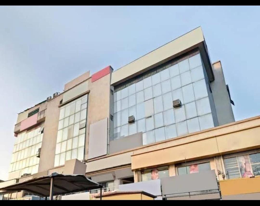Hotel Anjali Palace Ahmedabad Exteriör bild